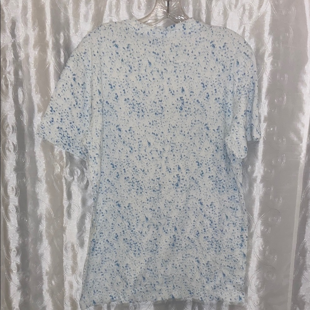 Nike White and Blue Paint Splatter Pattern LE T-Shirt Adult Size Medium 🔥 C2 - Picture 4 of 4